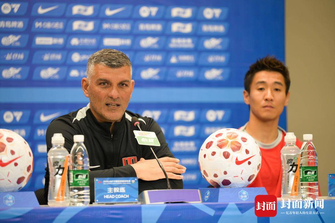 爱游戏(ayx)中国体育-成都蓉城围绕中超调整名单集结日新疆广汇调整名单以备英超，巴塞罗那回应争议备战意甲看傻球迷的简单介绍
