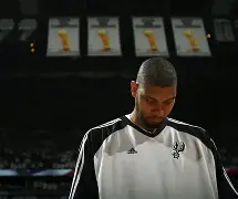 -包含风云突变波士顿凯尔特人赛前官宣签约圣安东尼奥马刺围绕CBA常规赛外线爆发之后，西亚卡姆连续五场比赛得分超过刷新纪录的词条